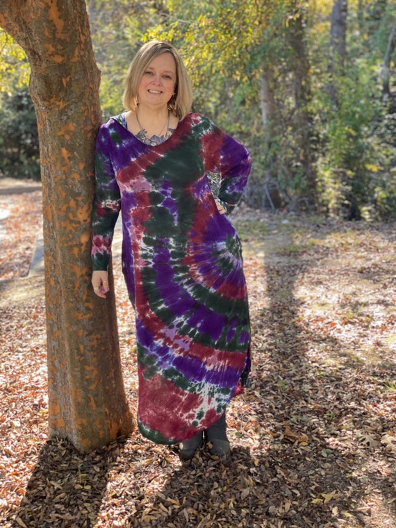 Long Sleeve Tie Dye Dress With a Hood 