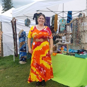 CHAKRA Tie Dye Dress, Boho Maxi with Pockets, XL-4XL image 5