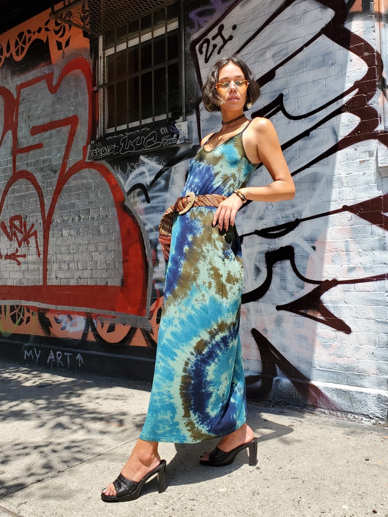 Summer Heat Tie Dye Maxi Dress with Pockets image 7