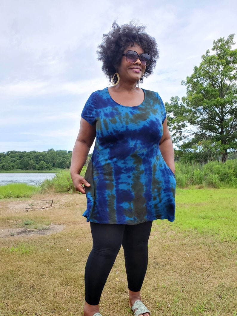 Cute A-Line Tunic with Pockets in PEACOCK Tie Dye image 7