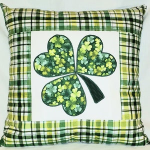 Appliqued Decorative St. Patrick&#39;s Day Pillow - 18&quot; x 18&quot; Pillow Insert