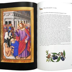 Puede incluir: Una ilustraci&oacute;n vintage que representa la historia b&iacute;blica de la resurrecci&oacute;n de L&aacute;zaro. Jes&uacute;s se muestra resucitando a L&aacute;zaro de entre los muertos, con una multitud de personas mirando. La ilustraci&oacute;n est&aacute; enmarcada en oro y tiene el texto "LAZARE VENI-FORAS" en la parte inferior.