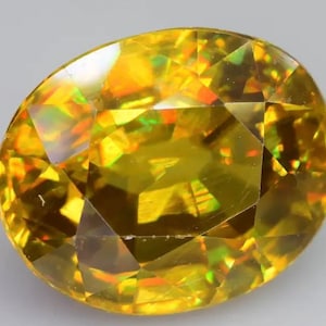 Rare AAA Fire 3.56 ct Sphene Madagascar Mined N