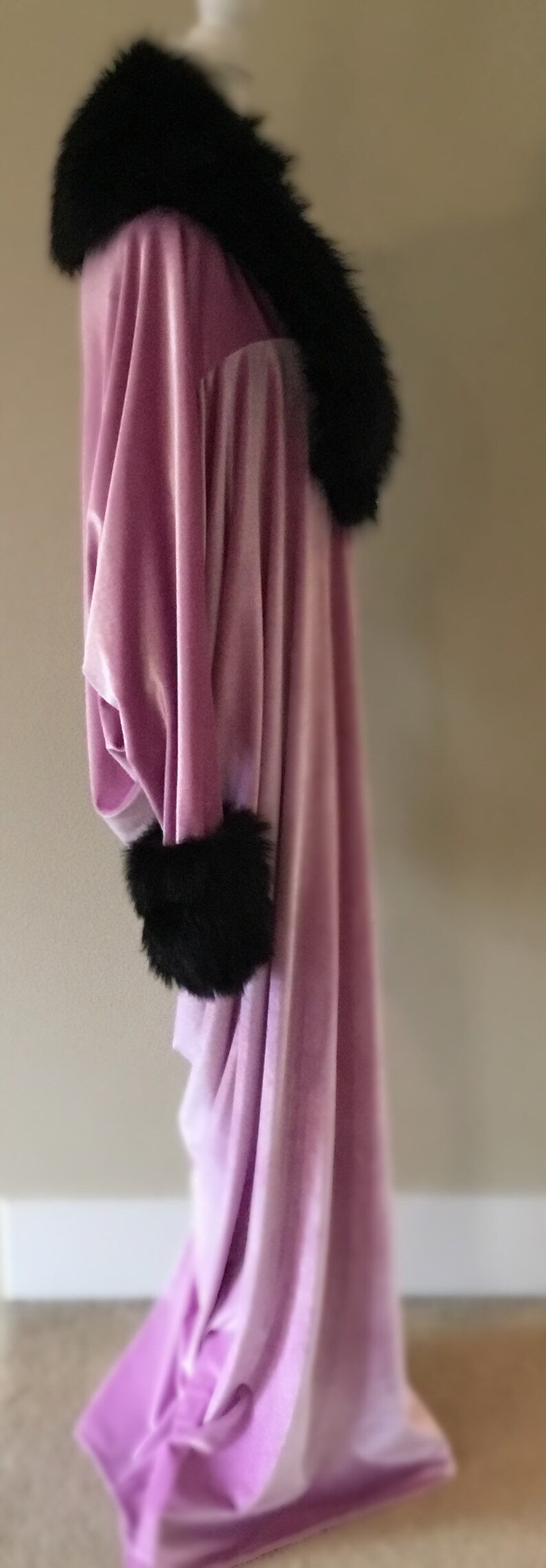 Velvet robe-Old Hollywood style-Full length robe-lavender velvet- faux fur collar. Wedding-burlesque-gift for her image 4