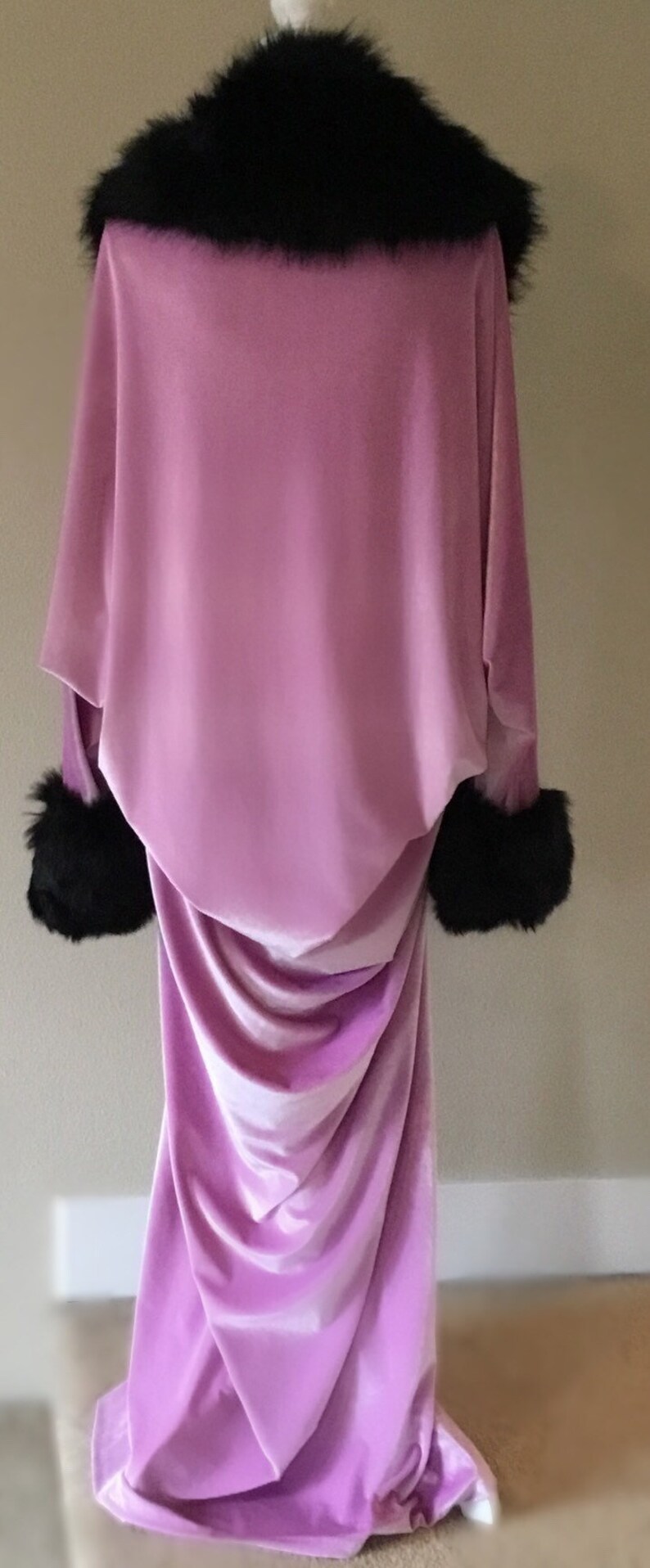 Velvet robe-Old Hollywood style-Full length robe-lavender velvet- faux fur collar. Wedding-burlesque-gift for her image 3