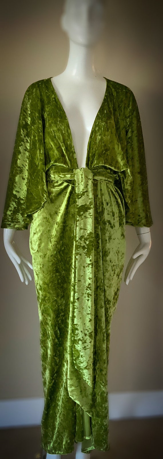 Moss Green/chartreuse Crushed Velvet Gown-art Deco-old Hollywood-angel Wing  Sleeves-sash Belt-evening Gown - Etsy