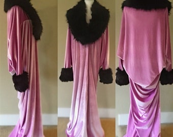 Velvet robe-Old Hollywood style-Full length robe-lavender velvet- faux fur collar. Wedding-burlesque-gift for her