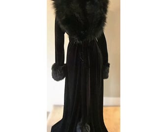 Darkest Black Velvet-Handmade Glamour robe-Old Hollywood glamour-velvet robe-faux fur collar