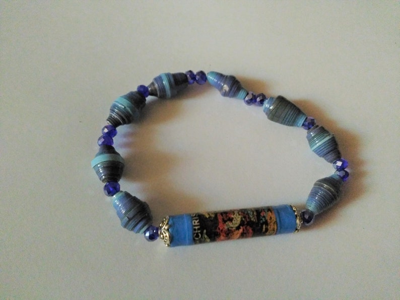 religious christmas holiday Mary baby paper bead bracelet 7 inch