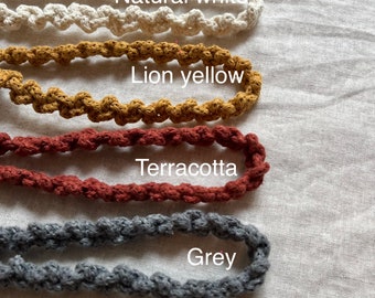 Short Macrame Ukulele Hanger for all type of Ukulele - colourful - simple
