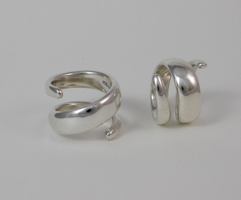 solid silver polished spring ring