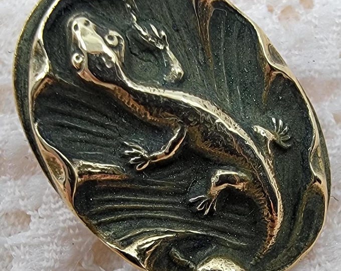 Lizard Real Button Vintage Small Lizard Salamander Stamped Brass Button With Self Shank - Etsy