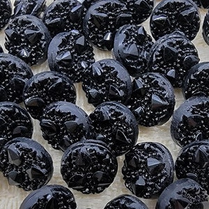 Botones antiguos de vidrio facetado en miniatura, de color negro, con vástagos de latón - Juego de 12