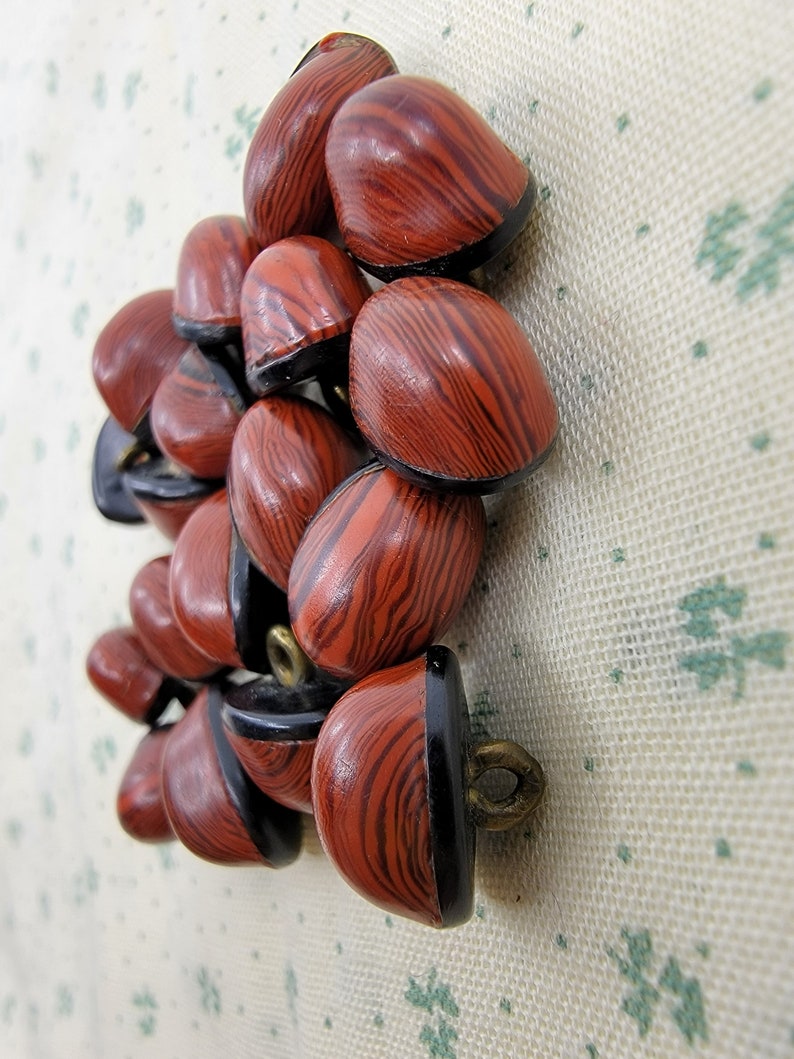 Vintage Red Brown Sienna Color Faux Wood Design Early Plastic Buttons