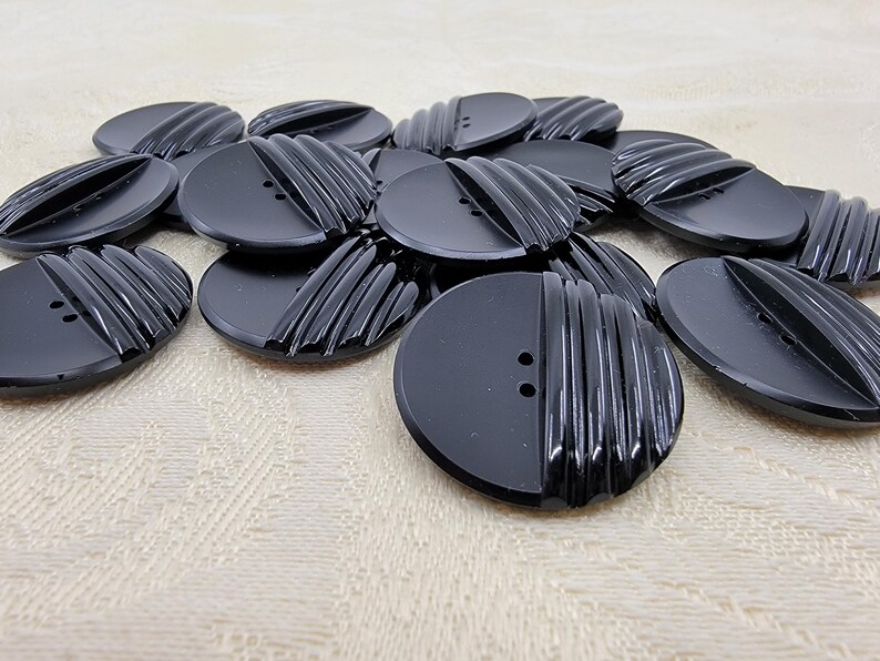 Button Ridges Vintage Czech Raised Rib Design Shiny Finish Black Glass Sew Thru ...