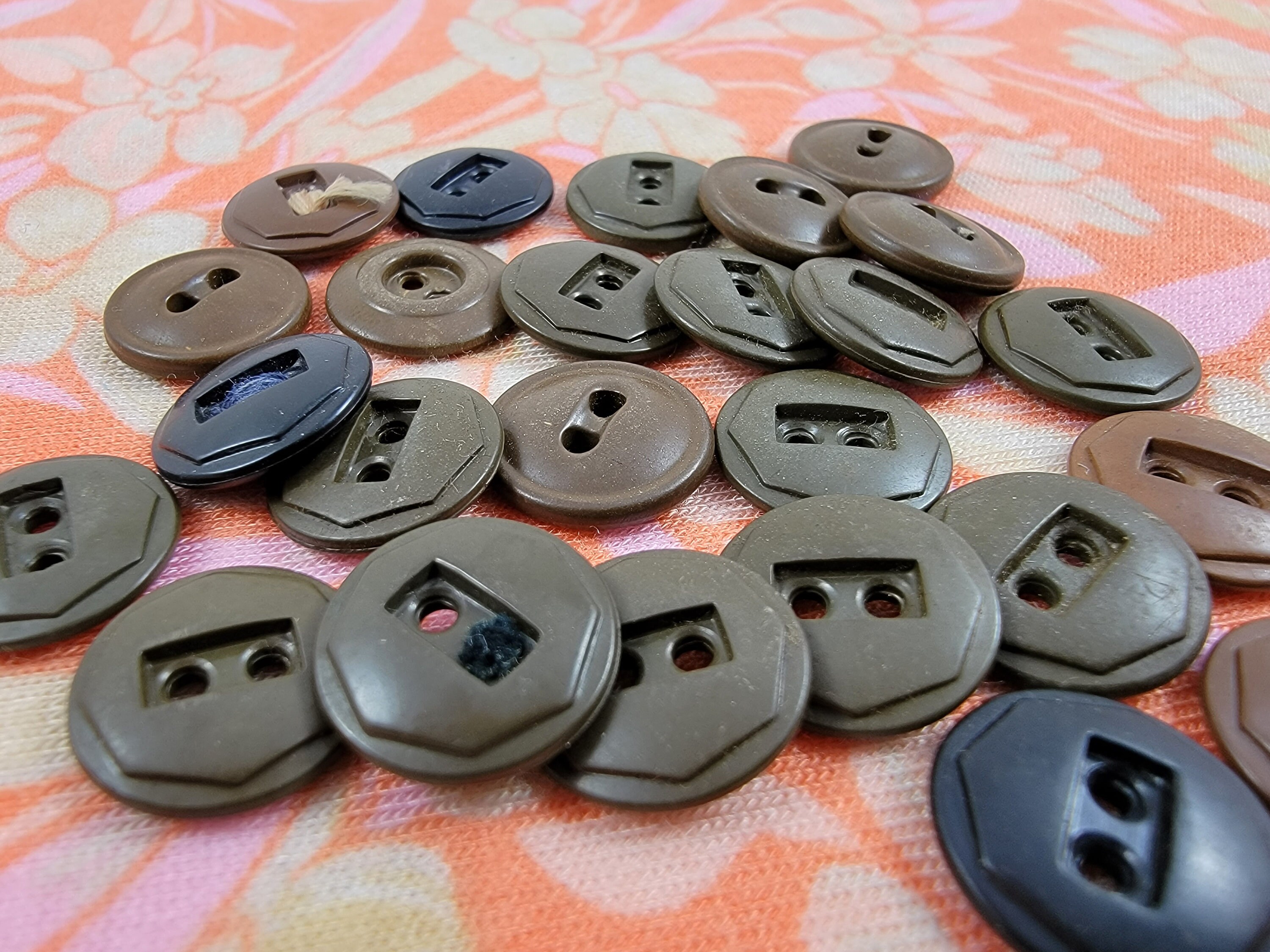 Vintage Plastic Octagon Design Buttons Mixed Lot of 19 - Etsy