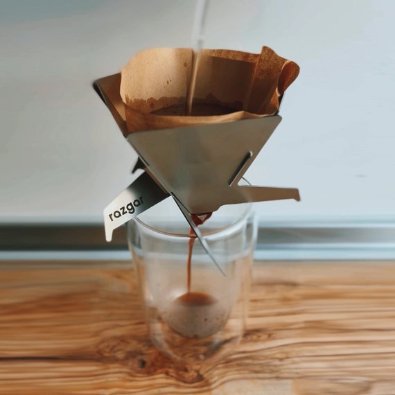 V60 Pour Over Cafetera PLEGABLE verter sobre gotero de café