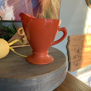 Jarra de crema Platonite Moderntone color avellana Atlas óxido/rojo ladrillo/naranja