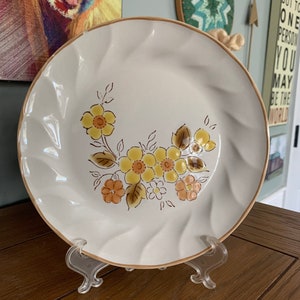 Gaiety Sculptura by Hearthside Stoneware - Salad Plate