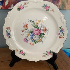 Homer Laughlin Virginia Rose Springtime Marigold Dinner Plate