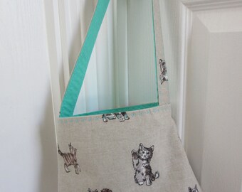 Kitten Design Tote Bag: Reversible Kids Shopper