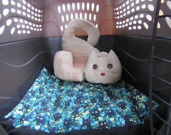Green carrier liner/Padded cat mat/Catnip sleep pad/Cat gift
