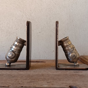 Vintage bronze and leather bookends, cannon-shaped bookends, items for bookshelves,