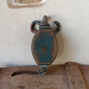 Ancient naval pulley in wood and iron , coastal wall decor , beach house wall decor , boat ornament , nautical block