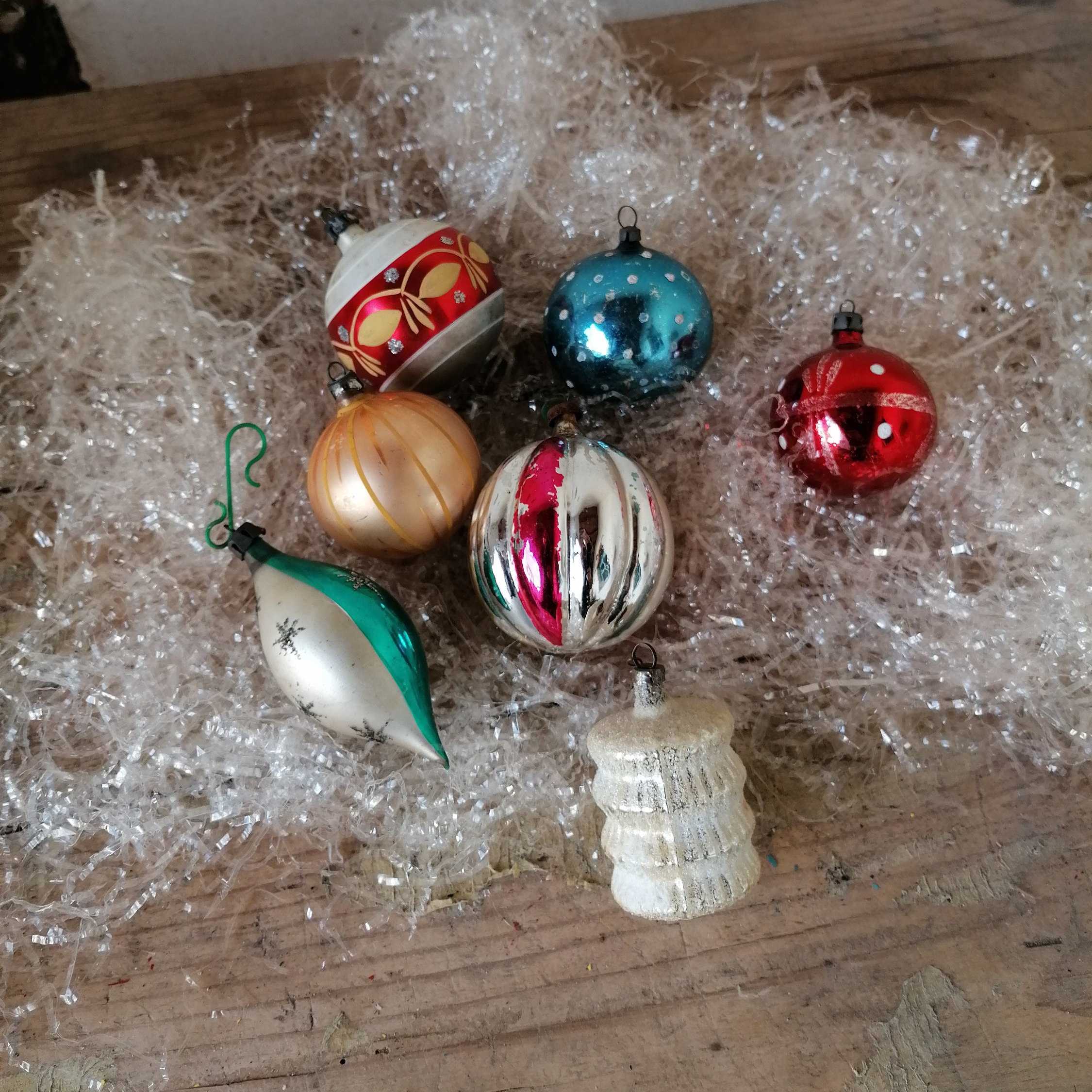 Vintage Weihnachtskugeln aus mundgeblasenem Glas 60er Jahre