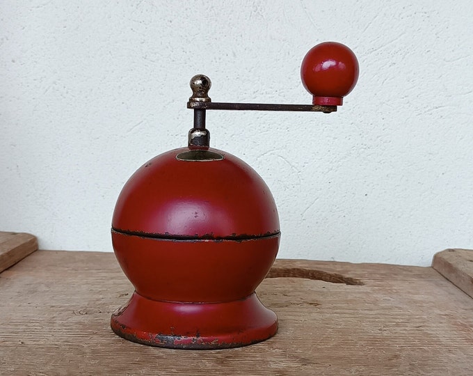 Antique Italian Tre Spade Coffee Grinder Spherical Red Etsy