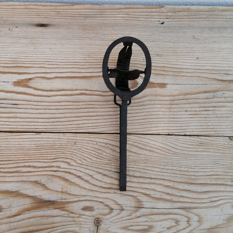Iron ancient hunting leghold trap primitive antiques 40s Etsy