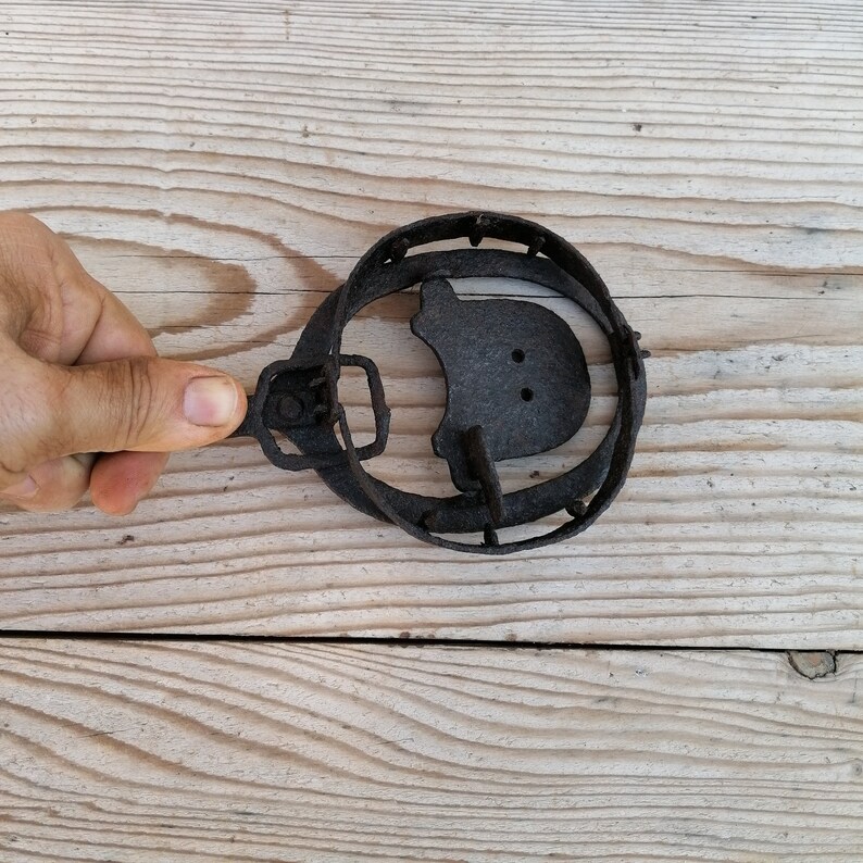 Iron ancient hunting leghold trap primitive antiques 40s Etsy