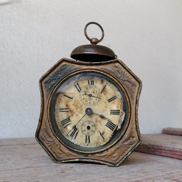 Ancient Junghans table alarm clock of about 1880 in tin, collectible, vintage ornament for the home