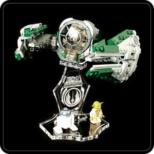 Display stand angled for Lego 75360-75168 Yoda&#39;s Jedi Starfighter + minifigures slots (A1100)