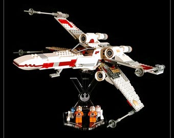 Display stand angled + slots for Lego 9493 X-Wing Starfighter (A1008)