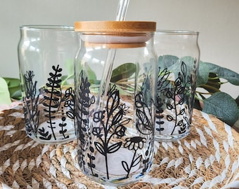 Floral Glass Can Cup | 16 oz Glass Can Cup | Beer Can Glass | Aesthetic Iced Coffee Glass Cup | Gift for Her | Floral Line Art Glass Can Cup