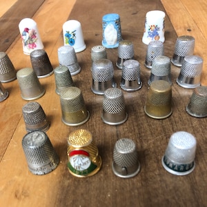 Vintage Mixed LOT 25 Thimbles Sz 6-12 Germany Vernon Nashville TN Madonna