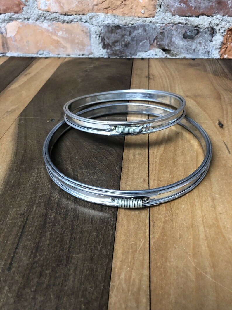 Vintage metal embroidery hoop set 5 and 6 lot of 2  etsy Vintage metal embroidery hoop set 5 and 6 lot of 2  etsy