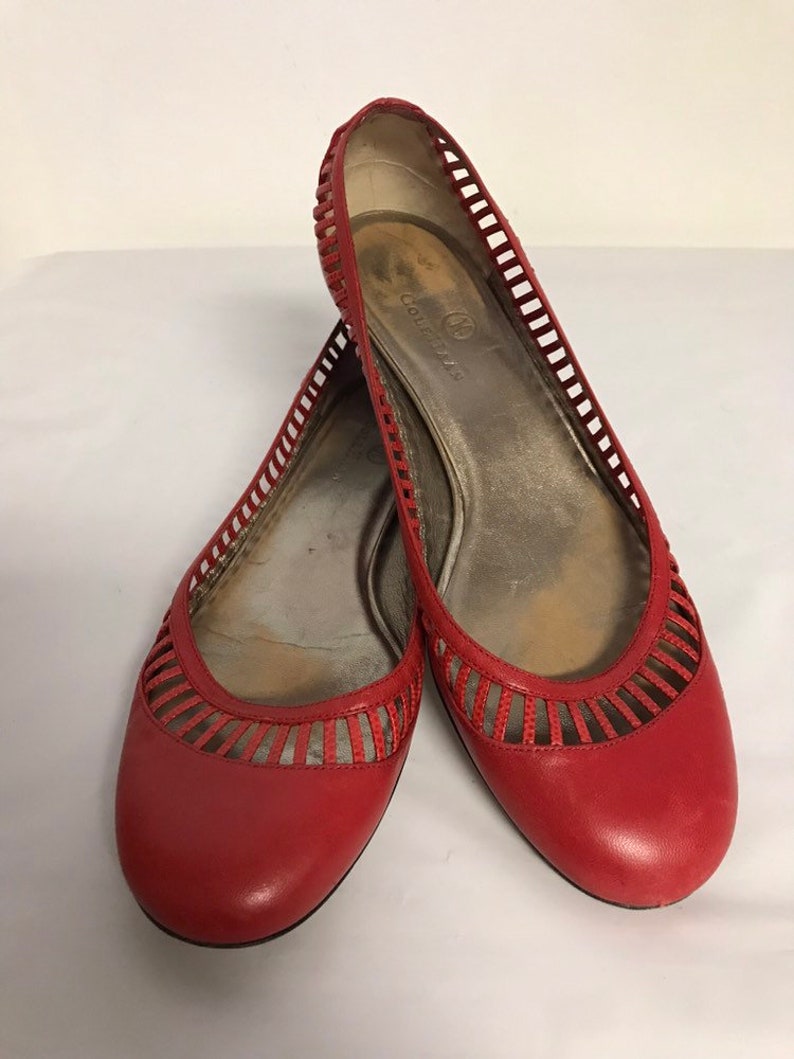 Shoes Vintage Retro 70 S 80 S Cole Haan Designer Red Leather Paneled Peekaboo Kitten Heel Rounded Toe Ballet Flat Women S Shoes Shoes Valresa Com