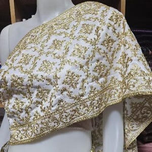 Sabai Thai for wedding dress Traditional dress