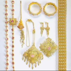 Set of Thai Traditon Jewerly vintage Costumes Wedding Dress Thai Dance