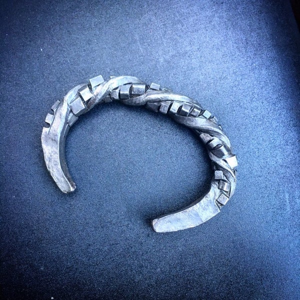 TITANIUM Hand forged Blacksmith made viking style cube twist armring/bracelet. Made to order.