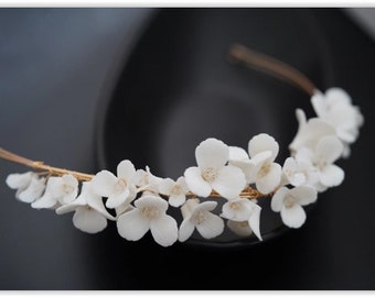 white flower tiara, wedding hair accessory, white, bridal headband, gold, porcelain flower jewelry
