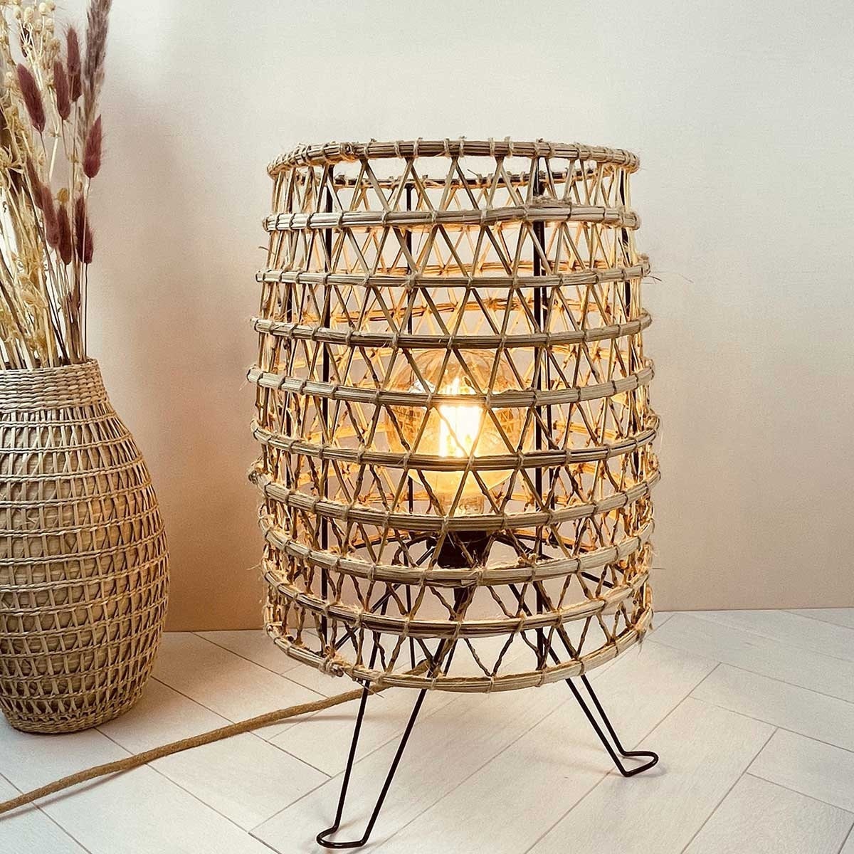 Lampe à Poser Naturelle en Bois de Palmier Équipée d'un Cordon Jute 4M