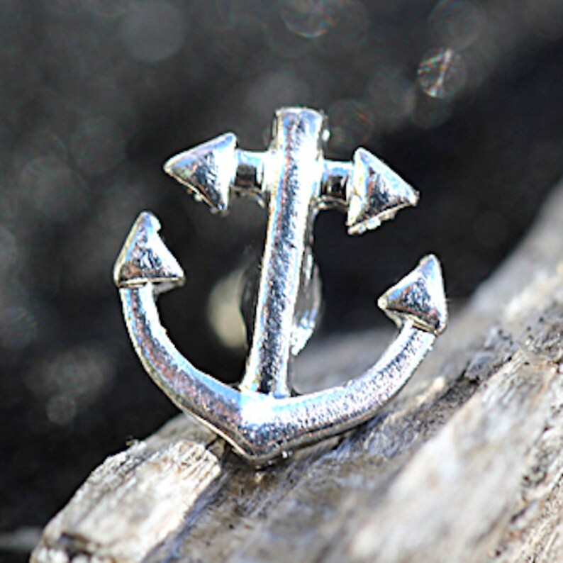 DyaniJewel Stainless Steel Navy Anchor Nautical Cartilage Earring