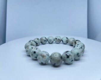 The Cardin Bracelet feat. Kiwi Jasper