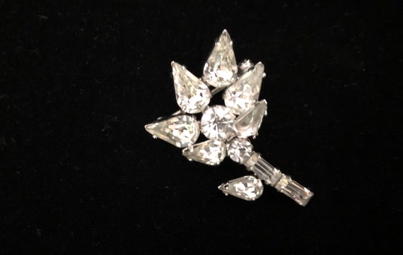 1940's Art Deco Small Rhinstone Brooch