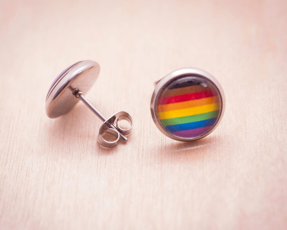 Yinkin 12 Pairs Rainbow Gay Pride Earrings LGBTQ Mesh Drop Clip On Lightweight Chain Rainbow Dangle Round Heart Lightning Drop Earrings For Women Men