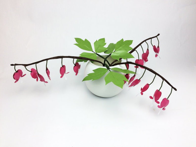 Free Free 64 Bleeding Heart Flower Svg SVG PNG EPS DXF File