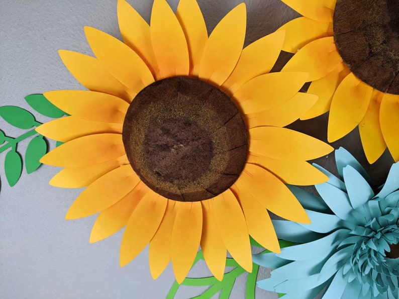 Free Free Giant Sunflower Svg 844 SVG PNG EPS DXF File